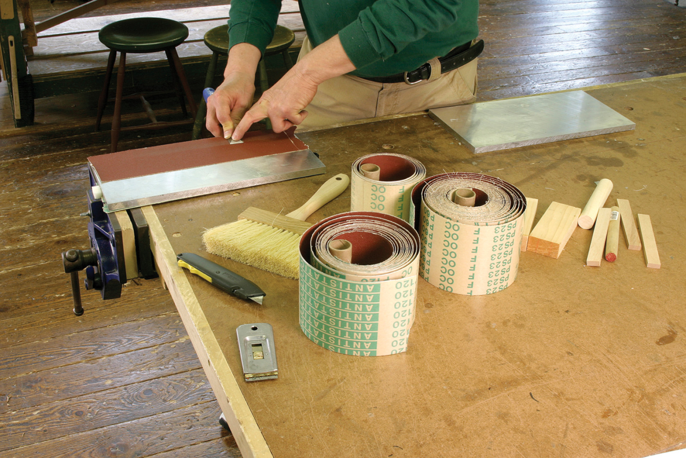 How to sharpen an adze - FineWoodworking