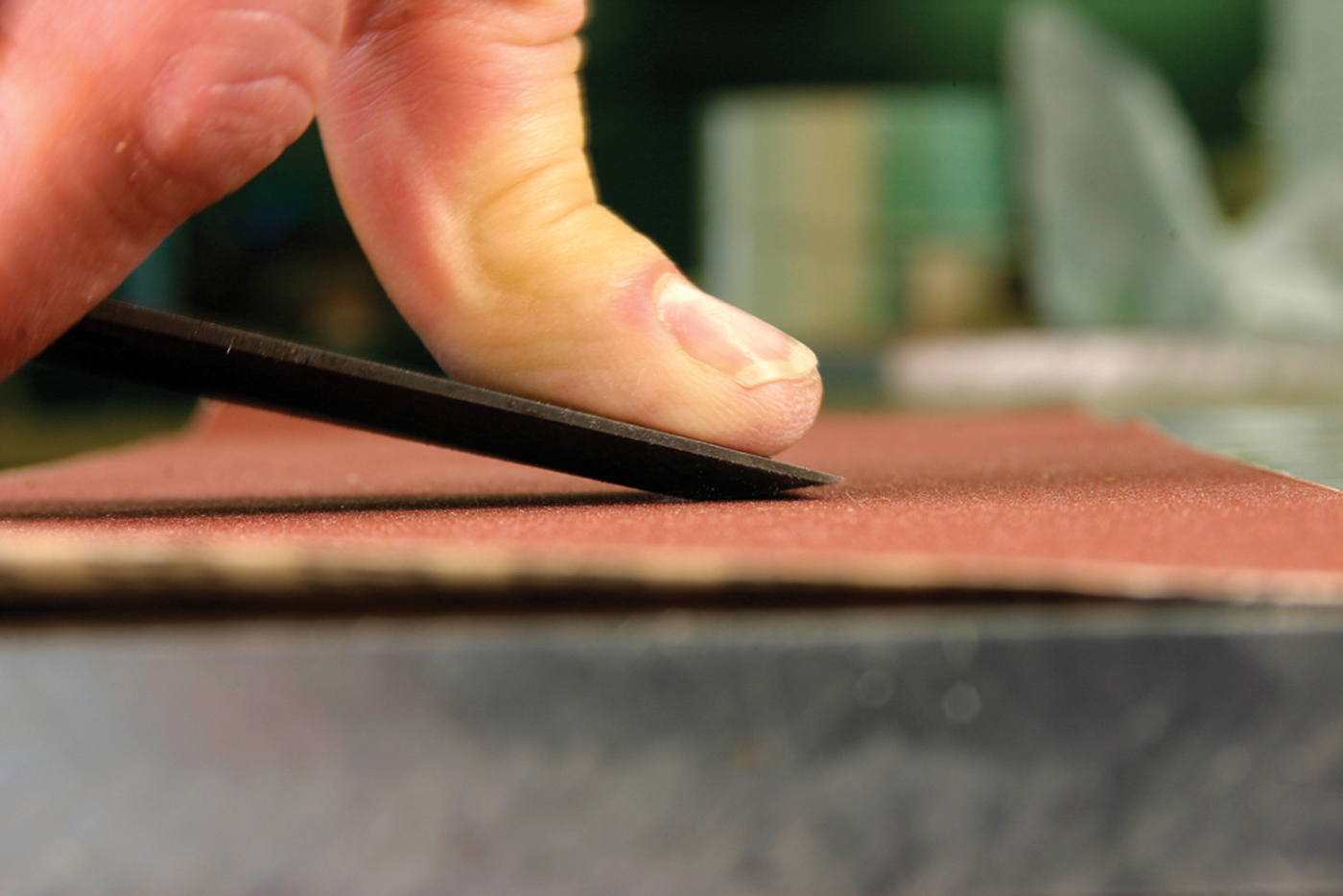 Sandpaper Sharpening Jig - Sharpening Tools On a Budget 