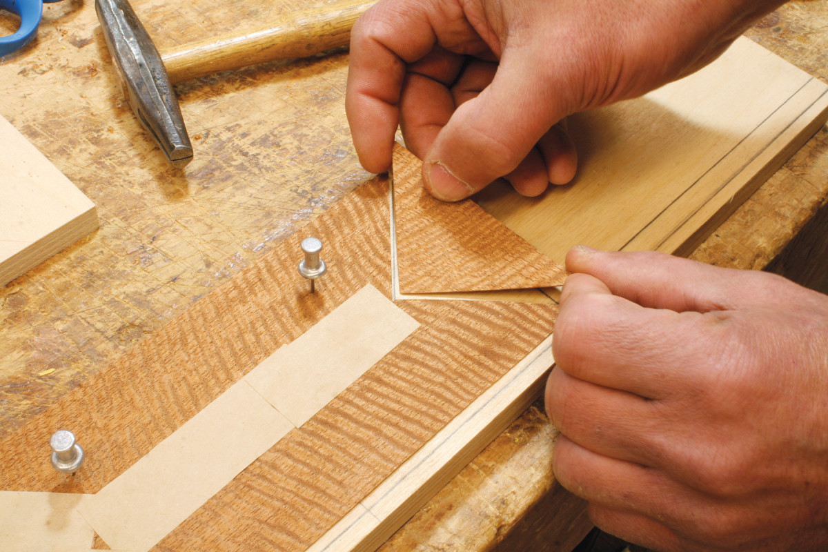 Planing Thin Strips - You get a veneer, you get a veneer! Woodworking  Technique 