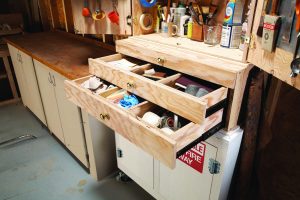 Finishing Cabinet | Popular Woodworking