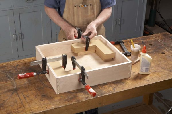 How to Make a Cabinet Drawer Box | Popular Woodworking