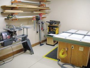 Tablesaw-Free Shop | Popular Woodworking