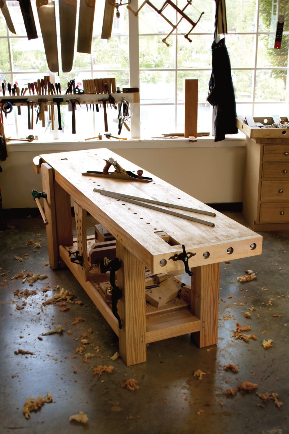 does a woodworking bench need to be flat? 2
