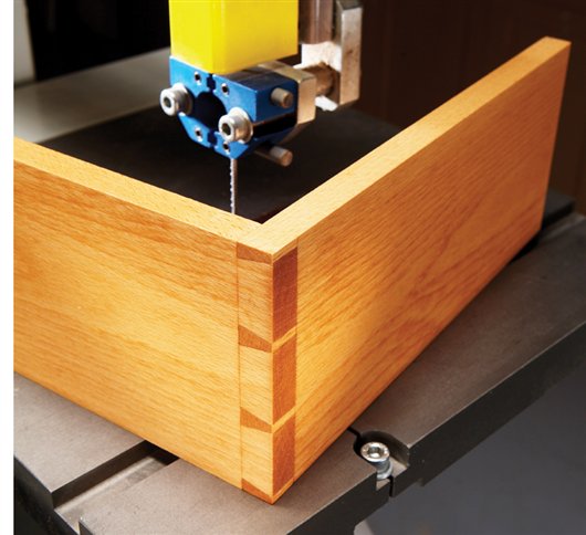 Bandsawn Dovetails | Popular Woodworking Magazine